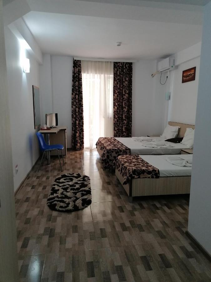 Hotel Coralis 2 เอโฟริเอนอร์ด ภายนอก รูปภาพ