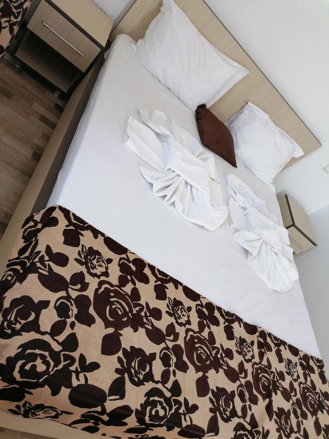 Hotel Coralis 2 เอโฟริเอนอร์ด ภายนอก รูปภาพ