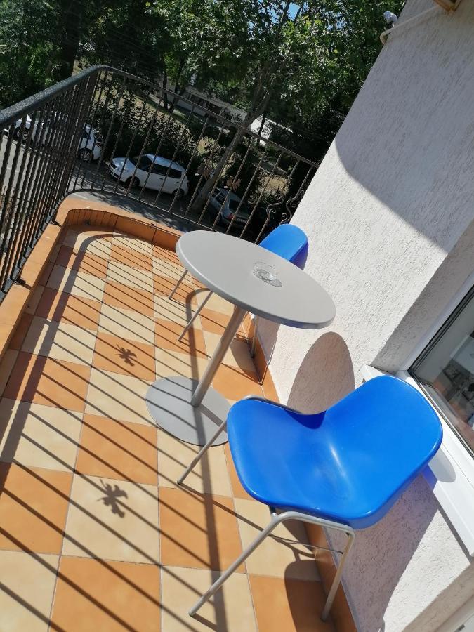 Hotel Coralis 2 เอโฟริเอนอร์ด ภายนอก รูปภาพ